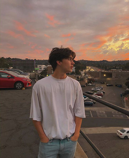 <em><strong>MIKE.H</strong></em>